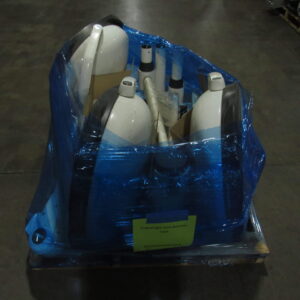 SL09SR2003 - 2 Amsco / Steris Quantum Triple Surgical Light System