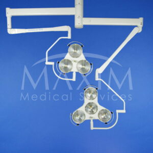 SL09HR2043 - 1 Heraeus Hanaulux 2003 / 2004 Standard Dual Surgical Light System