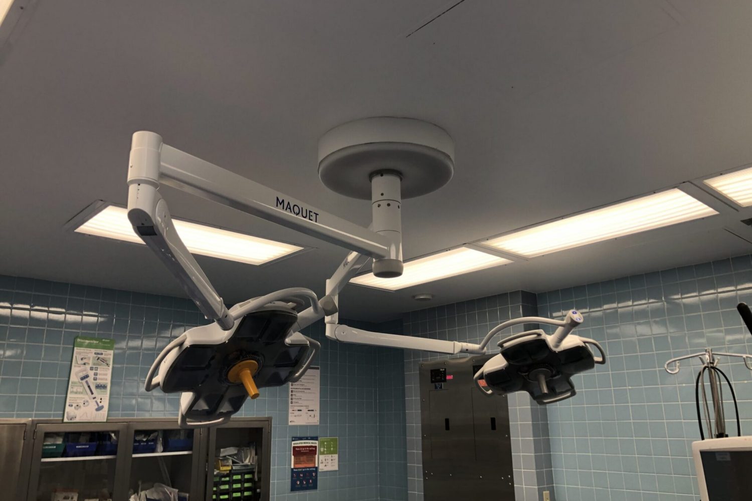 Hillrom Surgical Light Installation at Coral Gables Hospital